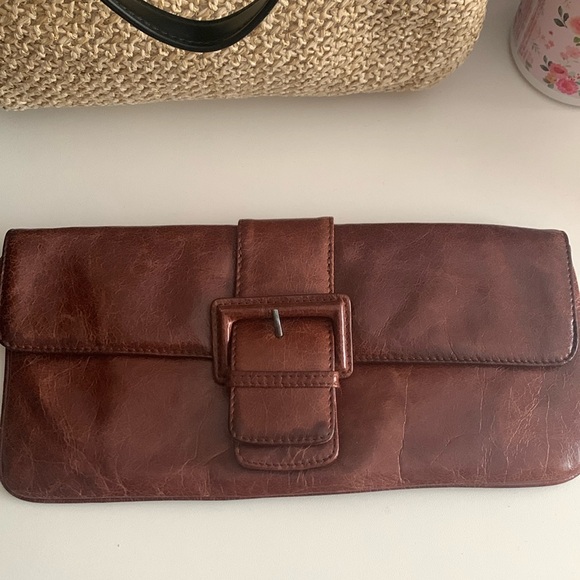 Hobo International Long Wristlet - Picture 3 of 3